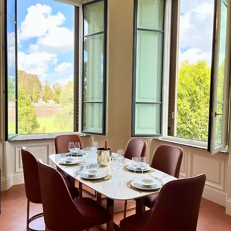 Apartamento Luxury With Large Terrace And Jacuzzi Next To Famous Historic Walls Of Lucca
