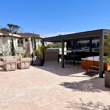 Apartamento Luxury With Large Terrace And Jacuzzi Next To Famous Historic Walls Of